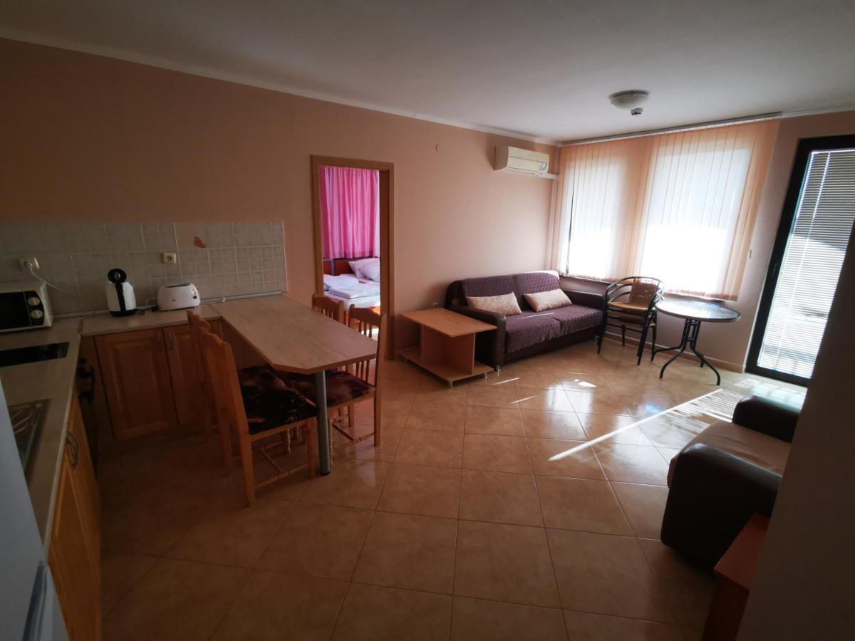 Marina Delfin Apartments - Top Location & Pet Friendly Szveti Vlasz Kültér fotó