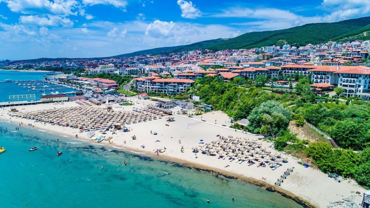 Marina Delfin Apartments - Top Location & Pet Friendly Szveti Vlasz Kültér fotó